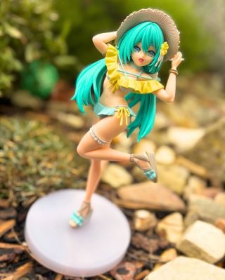 Vocaloid figure Hatsune Hatsune Miku (Luminasta Conceptual series Vol 1) now IN STOCK! 📈 #animefigures #bakuhatsu...